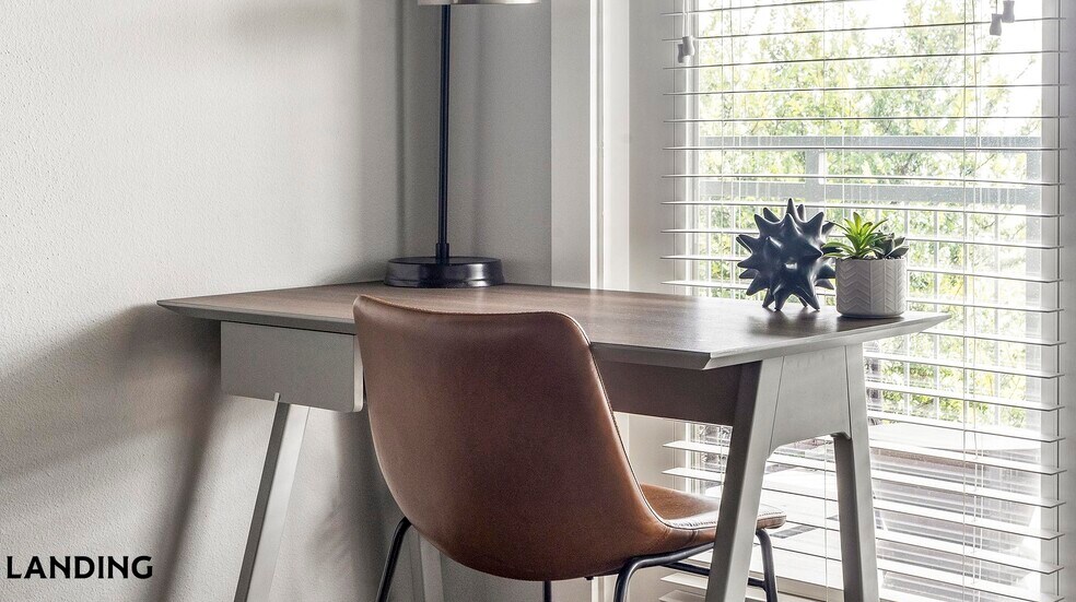 Building Photo - 4300 Cromwell Dr