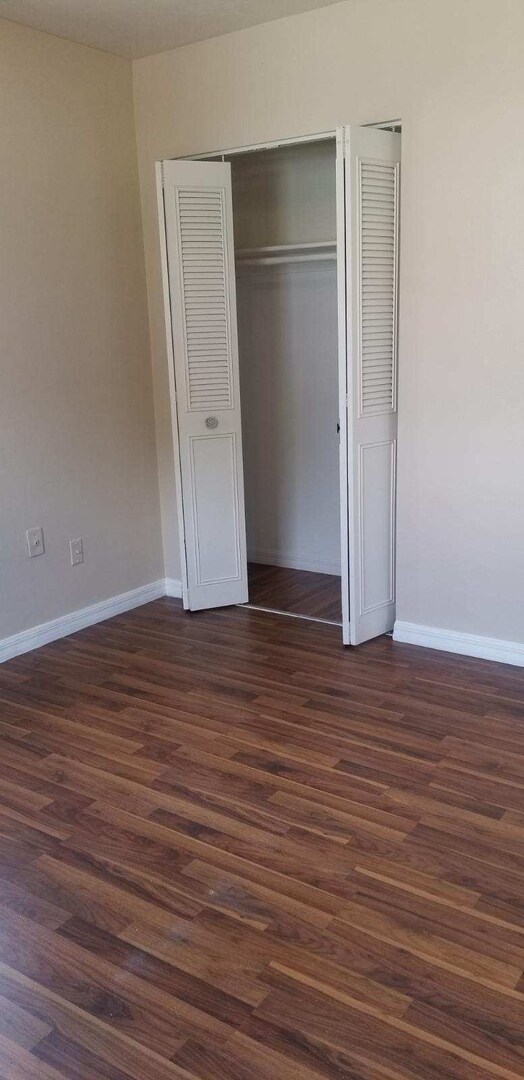 Building Photo - 3 Bed 1 Bath Home | Pet Friendly | Washer ...