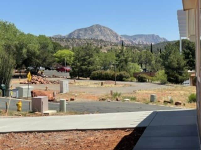 Building Photo - 15 Sunset Hills Dr