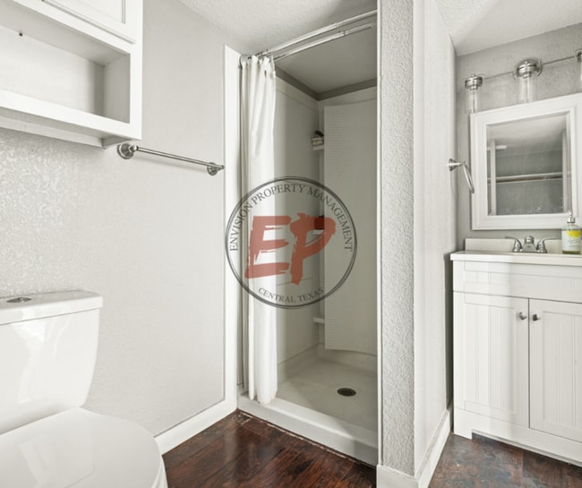 Building Photo - 516 N 31st St