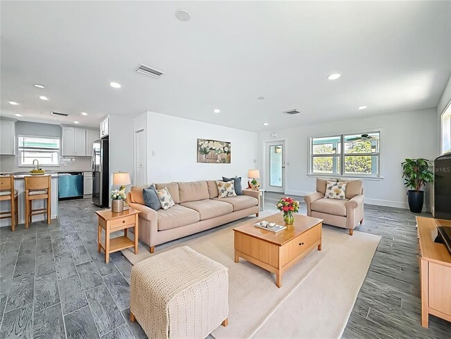 Building Photo - 3768 Arkansas Ave NE