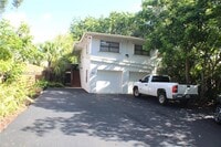 Building Photo - 1411 SW 24th Ct