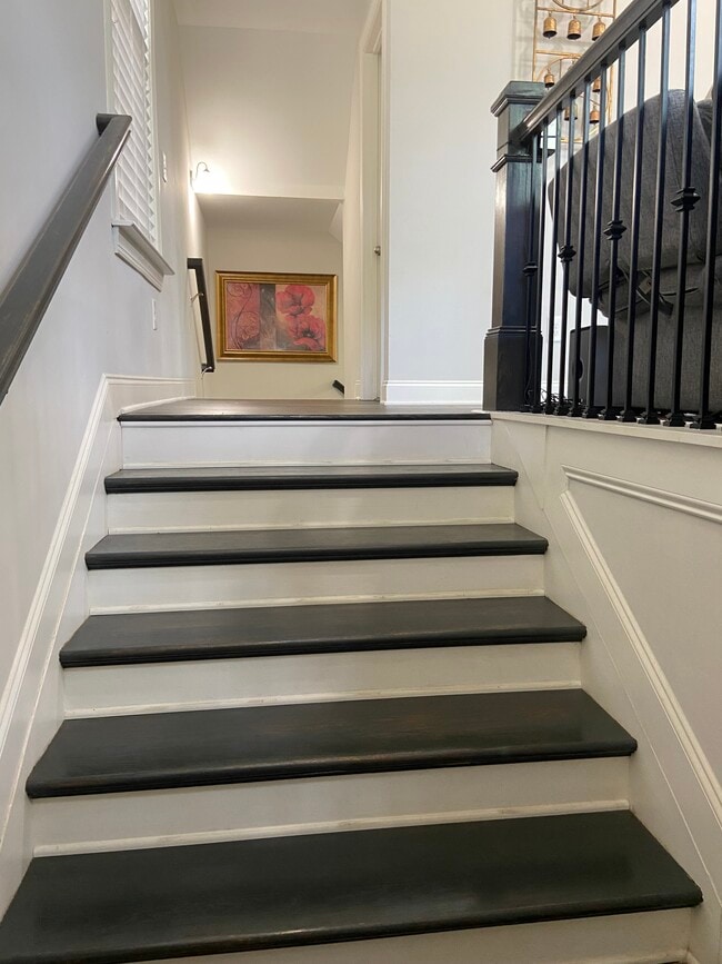 Building Photo - 5508 Cameron Parc Dr