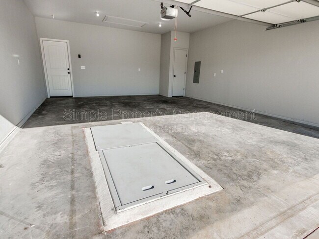 Building Photo - 20575 Pioneer Dr