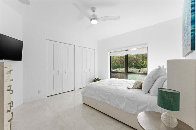 Building Photo - 800 Andrews Ave