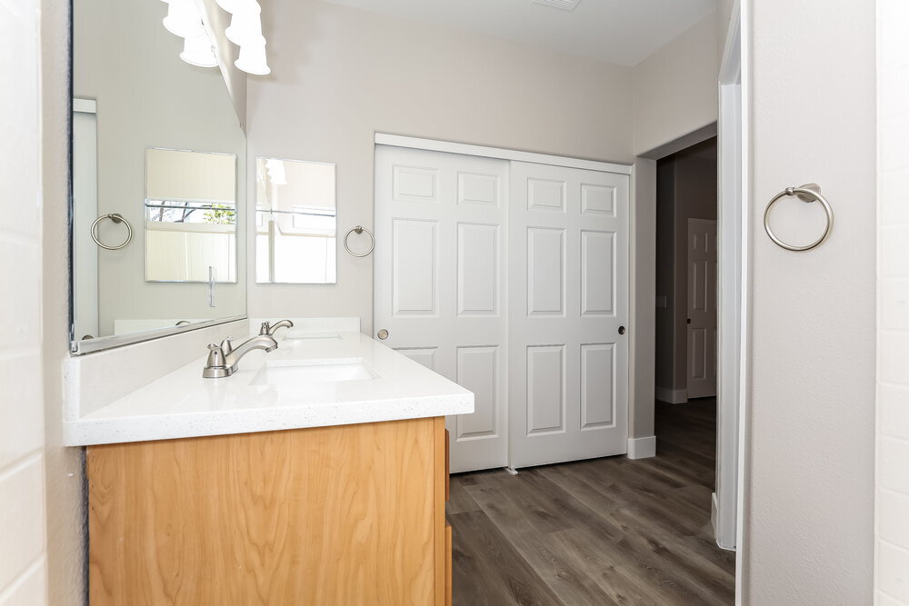 Building Photo - 3802 Caribbean Blue Ave