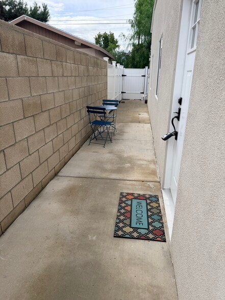 Building Photo - 4232 Jefferson St