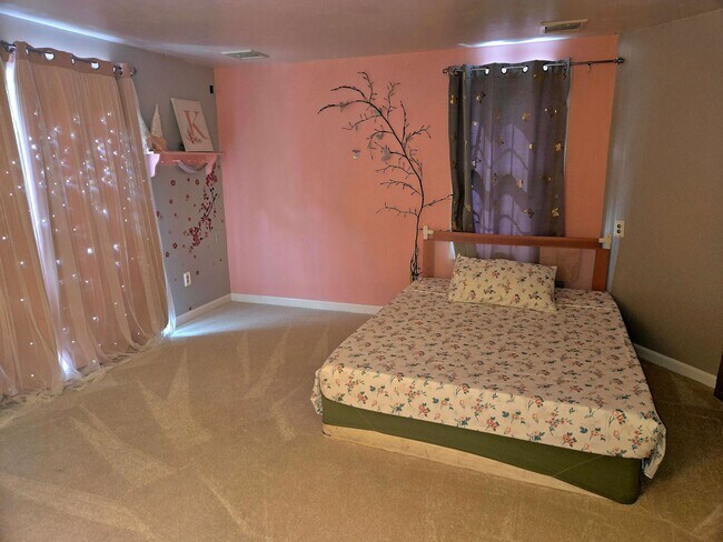 Building Photo - 56 Braley Jenkins Rd