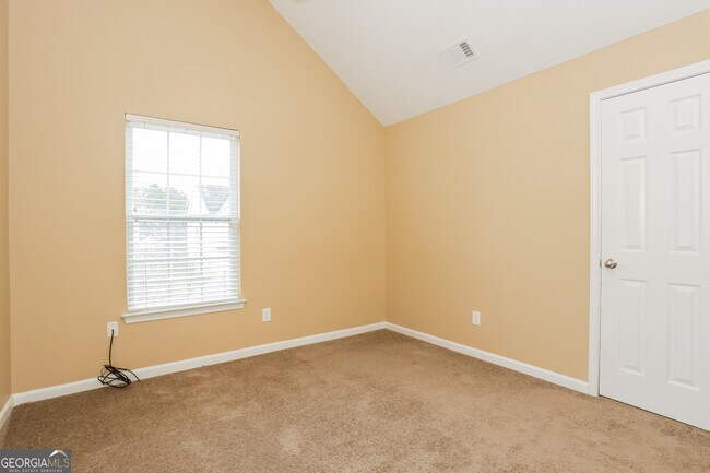 Building Photo - 5002 Serenity Point Ln