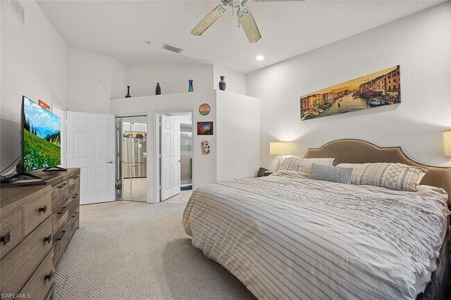 Building Photo - 25727 Lake Amelia Way