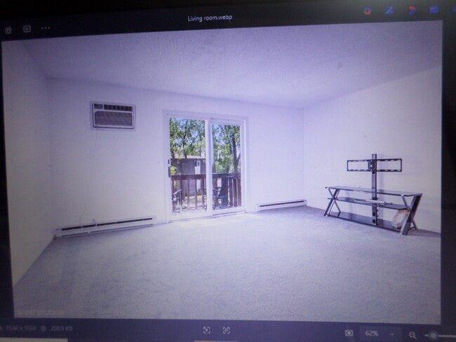 Building Photo - 222 Madison St