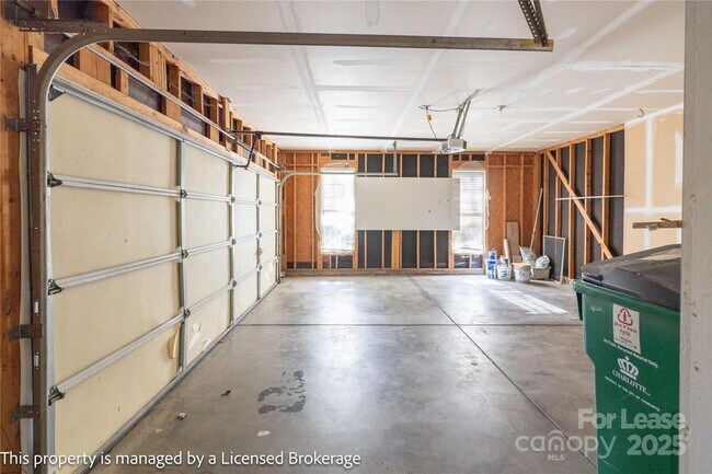 Building Photo - 4033 Raven Rock Ct