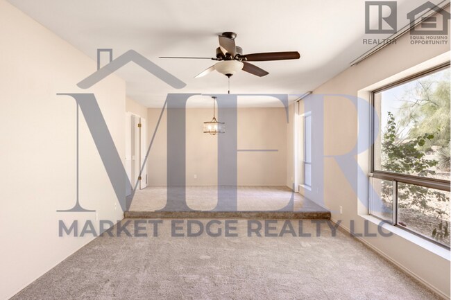 Building Photo - 4Bed/2.5Bath House at 56th/Cactus! $4499 MOVE-IN SPECIAL! Move-In Ready on 04/09/2026!