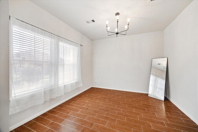 Building Photo - 20566 Sycamore Crest Ln