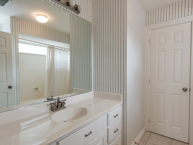 Building Photo - 13419 Amber Queen Ln