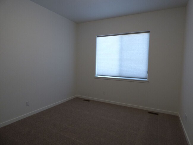 Building Photo - Maintenance Free, Brand New Construction