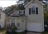 Building Photo - 3996 Bothwell Terrace