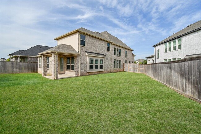 Building Photo - 2526 Seedling St