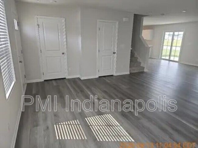 Building Photo - 1854 Cascades Dr