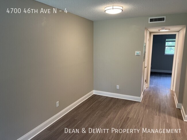 Building Photo - 4700 46th Ave N