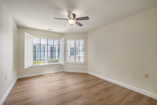 Building Photo - 2338 Cartegena Way