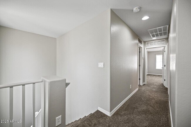 Building Photo - 29459 N 22nd Ave