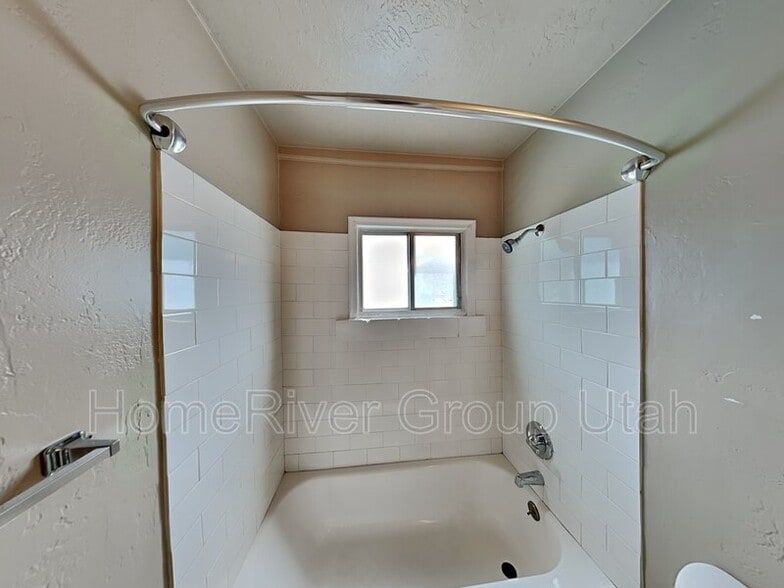 Building Photo - 8580 S 220 E