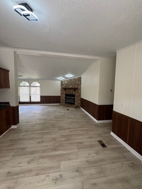 Building Photo - 9750 Limu Way