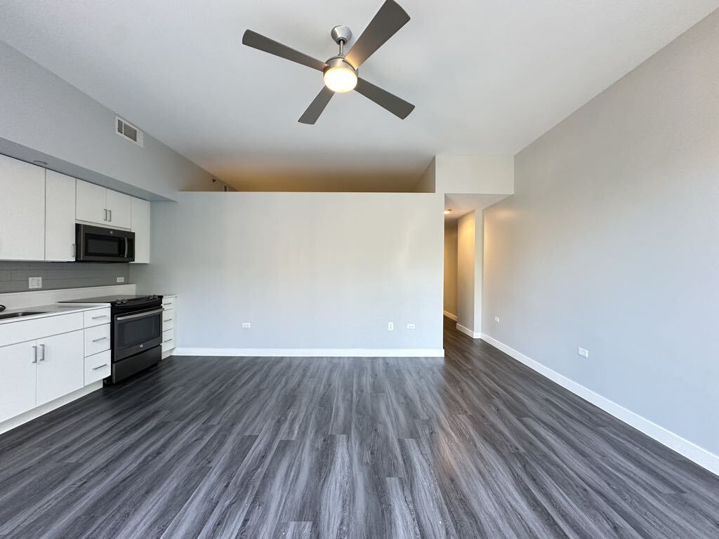 Building Photo - 4334 N Hazel St