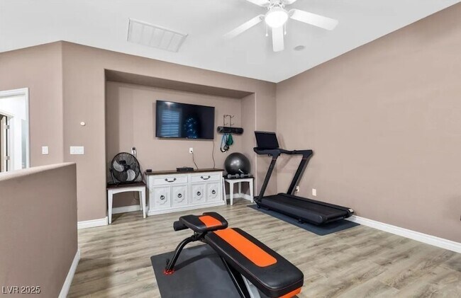 Building Photo - 7277 Sashaying Spirit Ct