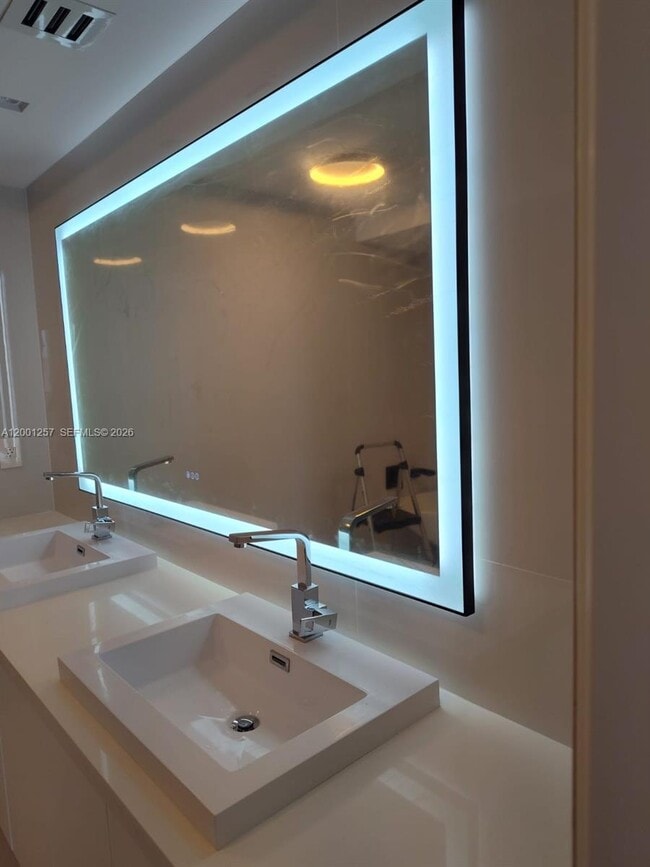 Building Photo - 330 Sunny Isles Blvd