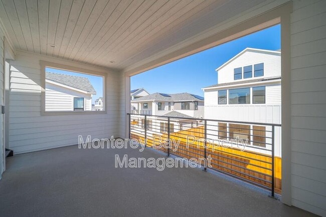 Building Photo - 2408 Schooner Ave