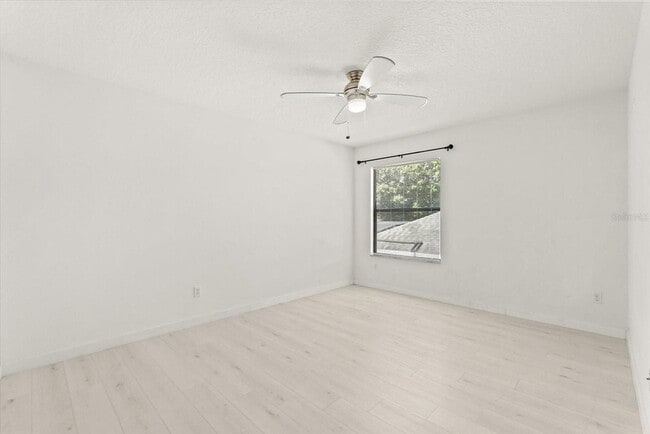 Building Photo - 871 Blairmont Ln