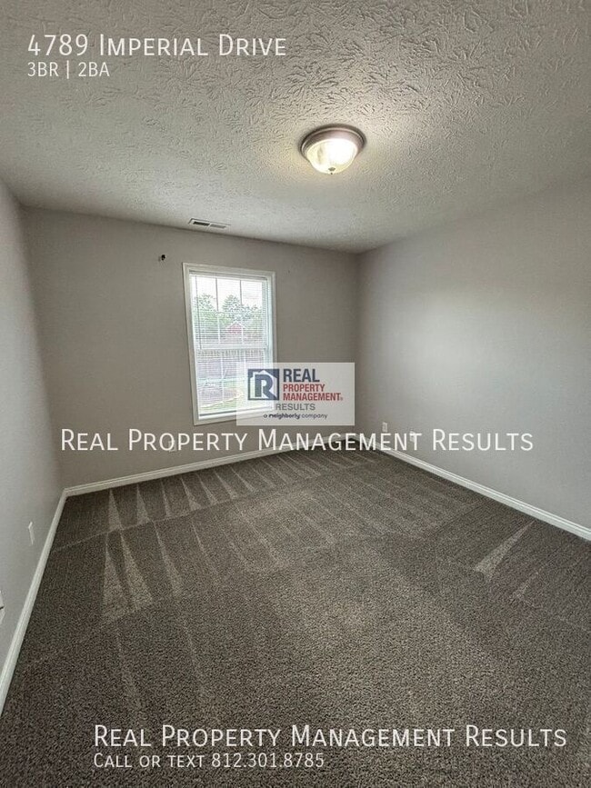 Building Photo - 4789 Imperial Dr