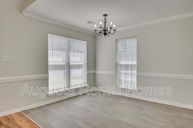 Building Photo - 409 Urial Dr
