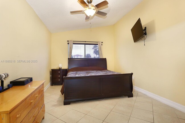 Building Photo - 14285 SW 176th Terr