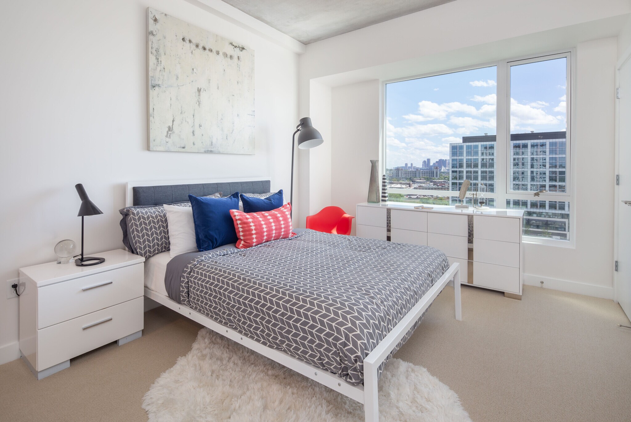 Building Photo - 480 Foley St