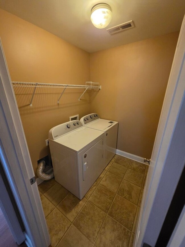 Building Photo - 9 Haven Point