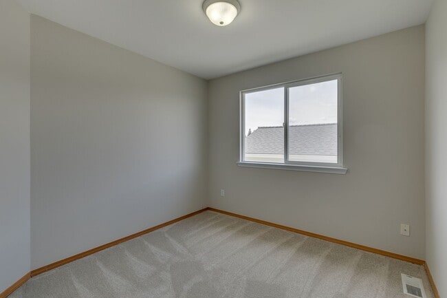 Building Photo - Lake Stevens Home For Rent! Open House This Saturday 8/22 1 - 3 p.m.