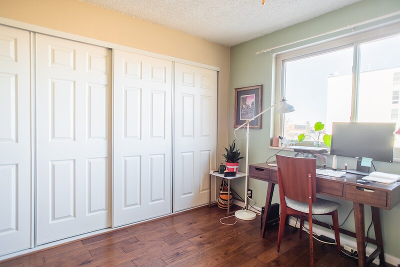 Building Photo - 1233 N Ogden St