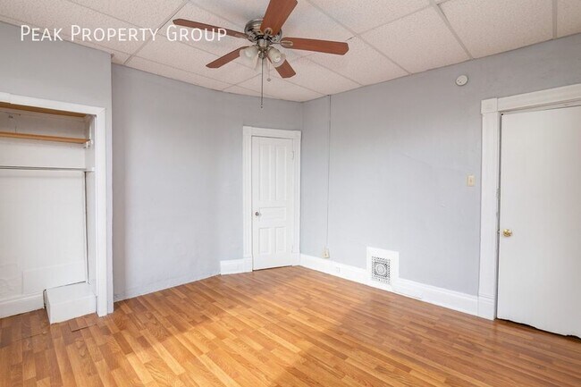 Building Photo - 2554 Vestry Ave
