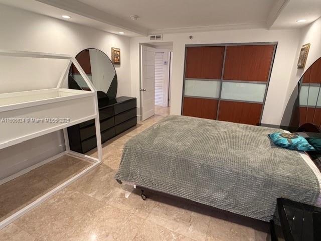 Building Photo - 210 174th St