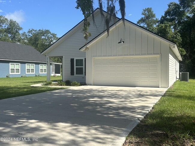 Primary Photo - 27492 W 3rd Ave