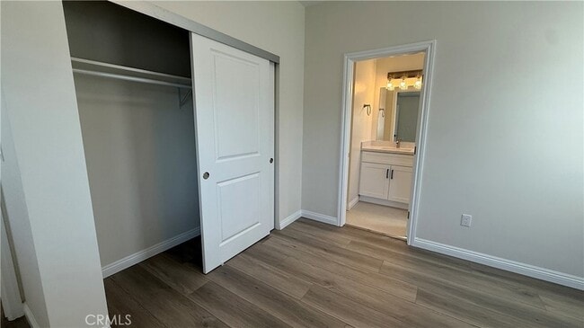 Building Photo - 3657 Mountain View Ave