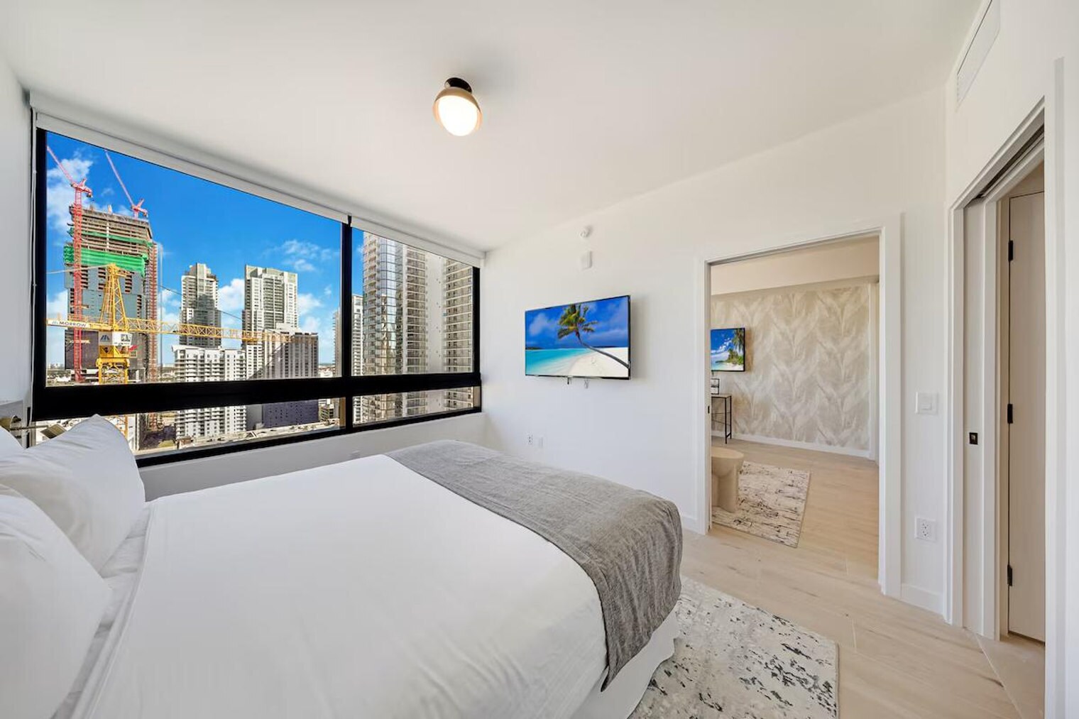 Building Photo - 40 NW 3rd St