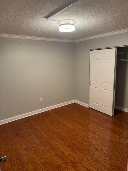 Building Photo - 3232 S Macdill Ave