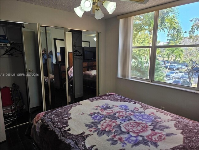 Building Photo - 3771 Environ Blvd