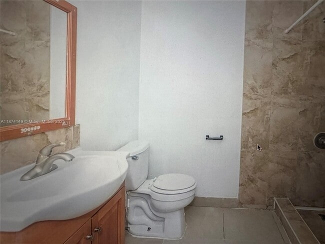 Building Photo - 3984 Crayrich Cir