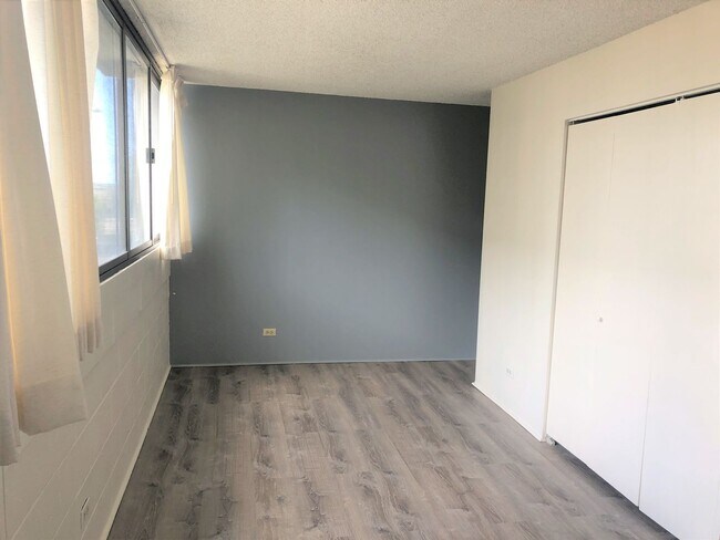 Building Photo - 1134 Kinau St