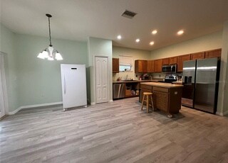 Building Photo - 12113 Colony Lakes Blvd